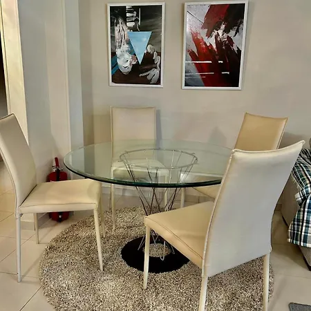 Cynthia Comfort Living *